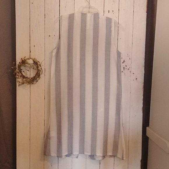 SOLD OUT Duster Vest - Picture 3 of 7